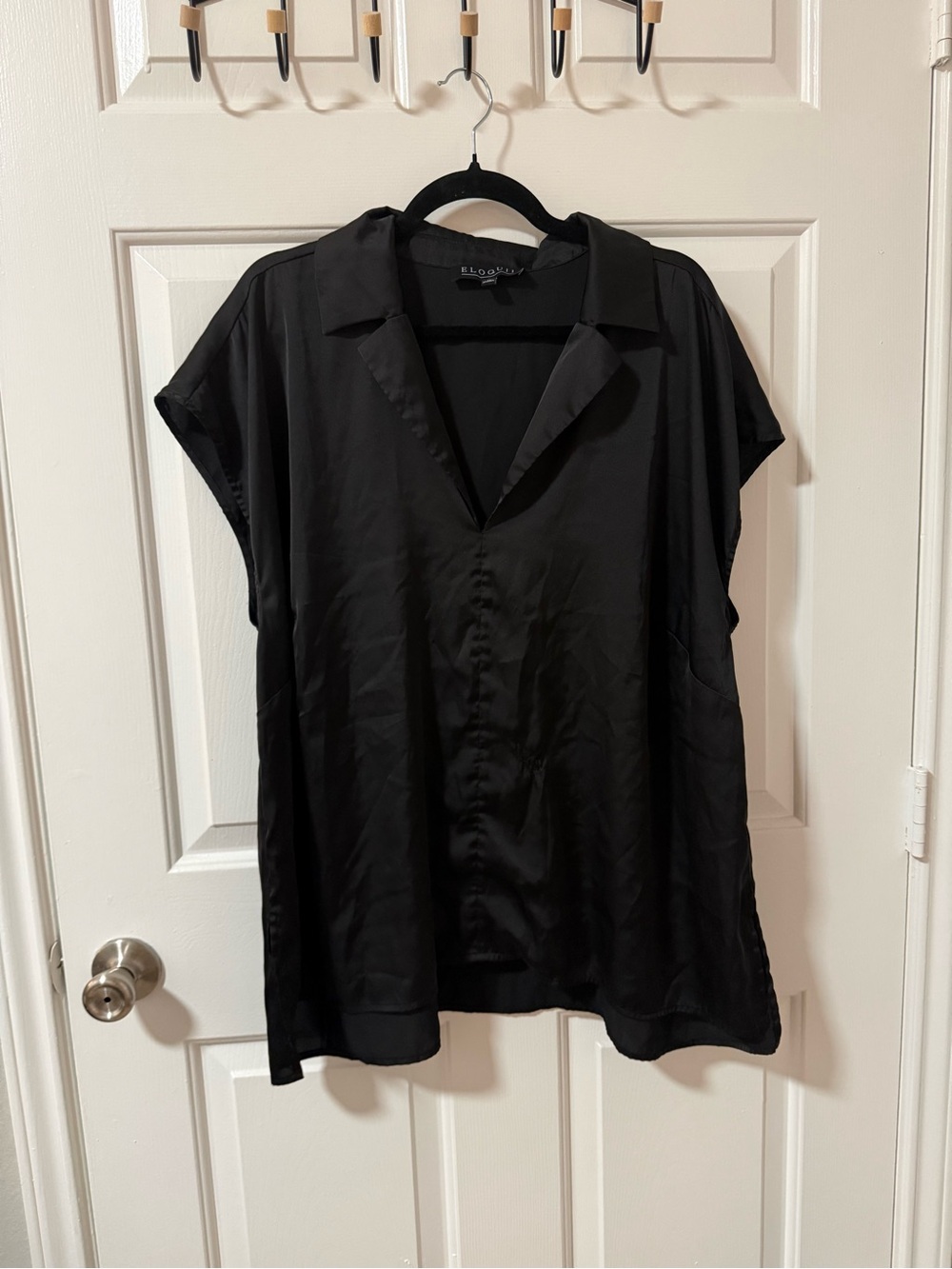 Eloquii Black Satin V-Neck Button Front Tunic